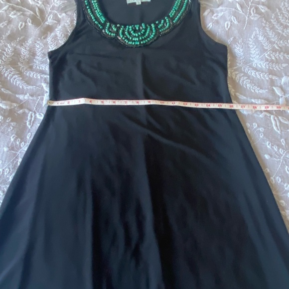 Vacation Dress - Picture 8 of 9